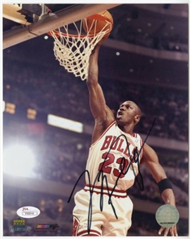 Michael Jordan Signed 8x10 Chicago Bulls Photo